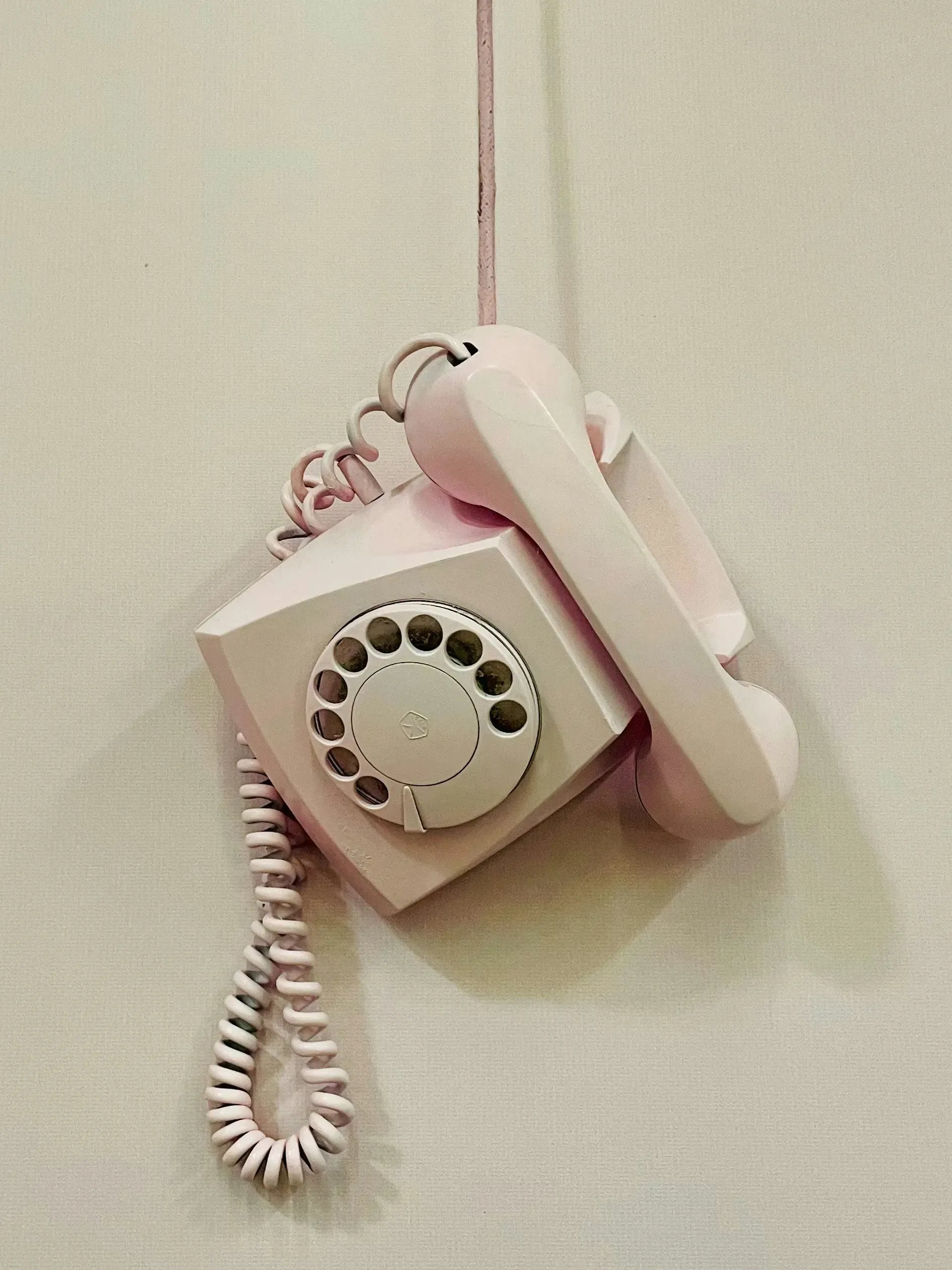 📞 Call on me